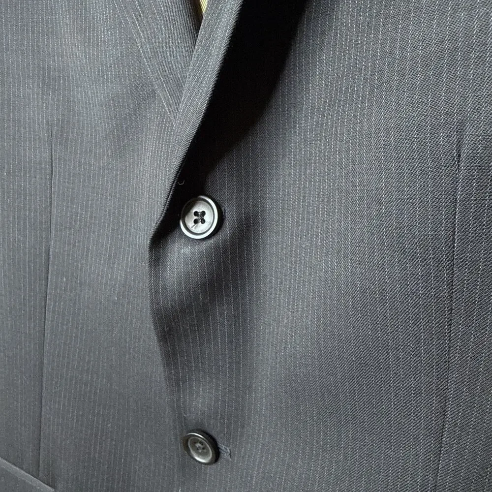 Banana Republic 42R Wool‎ Black Pinstripe Three-Button Single-Breasted Blazer